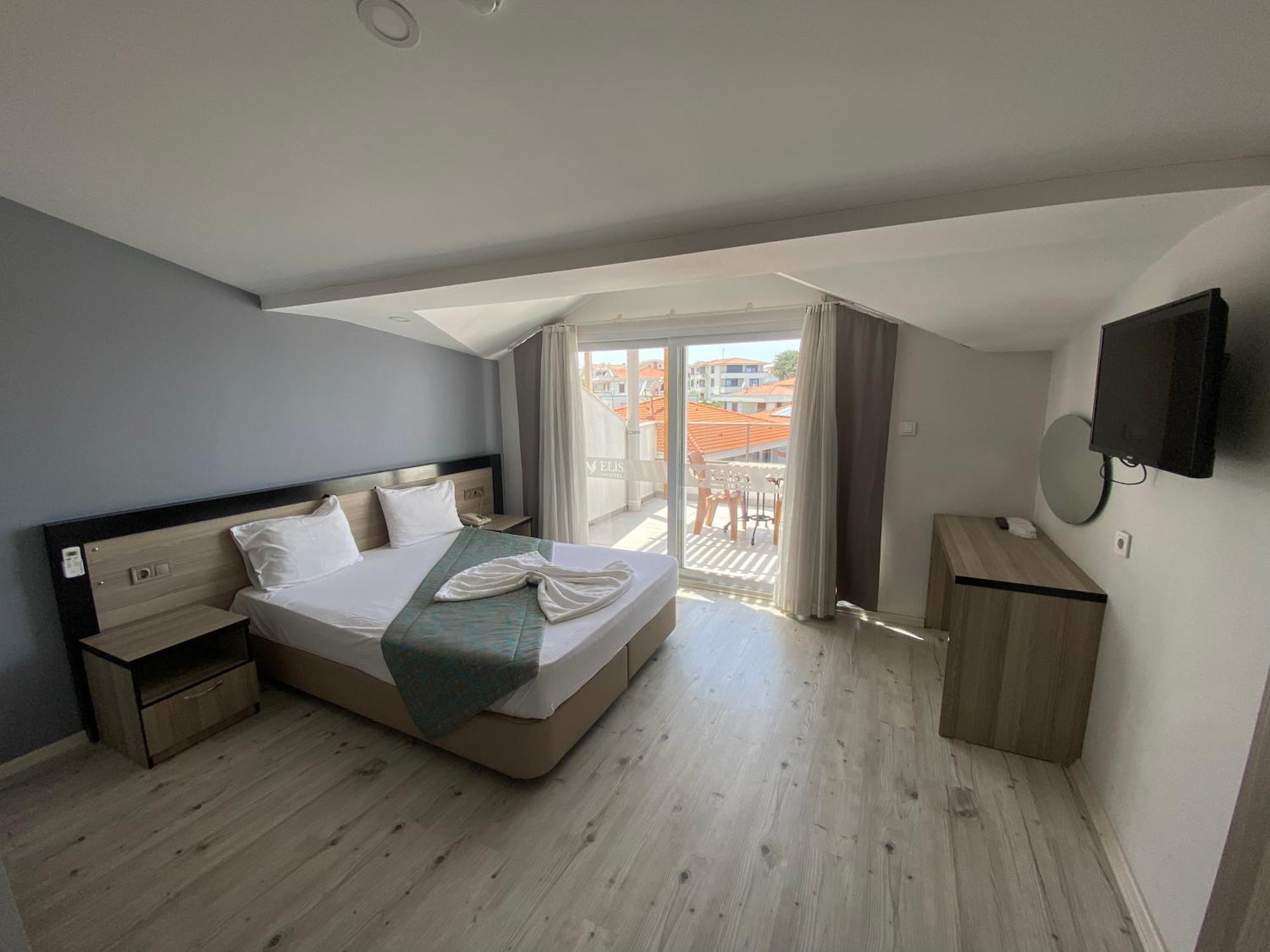 Elisa Hotel Ayvalik Exterior foto