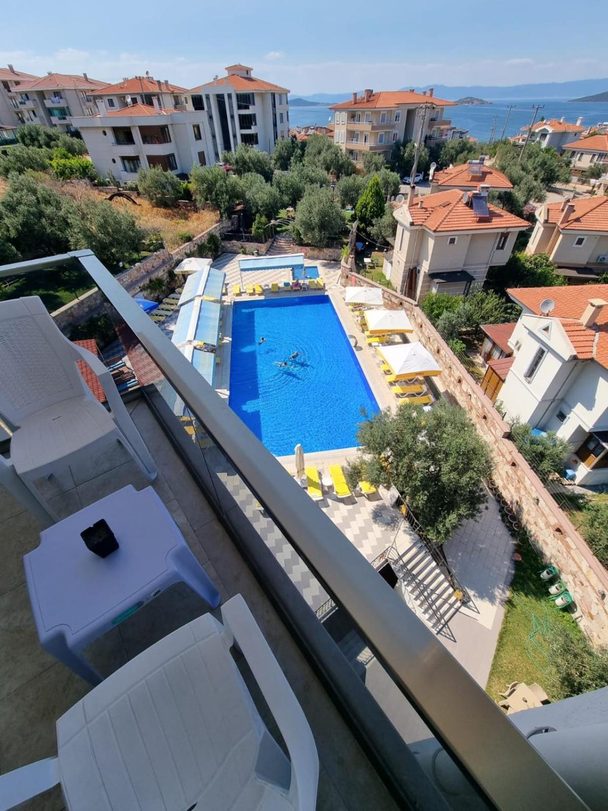 Elisa Hotel Ayvalik Exterior foto