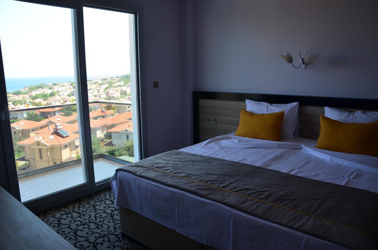 Elisa Hotel Ayvalik Quarto foto