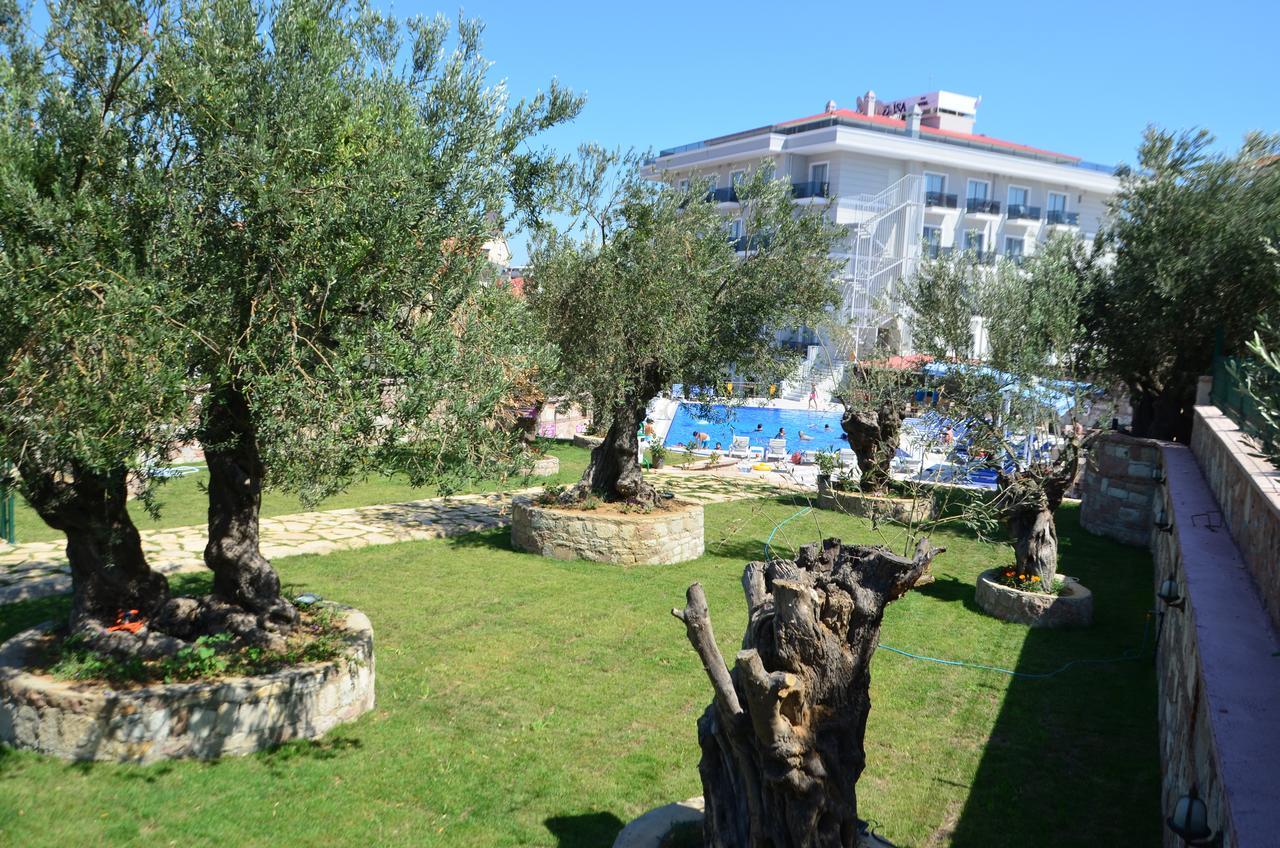 Elisa Hotel Ayvalik Exterior foto