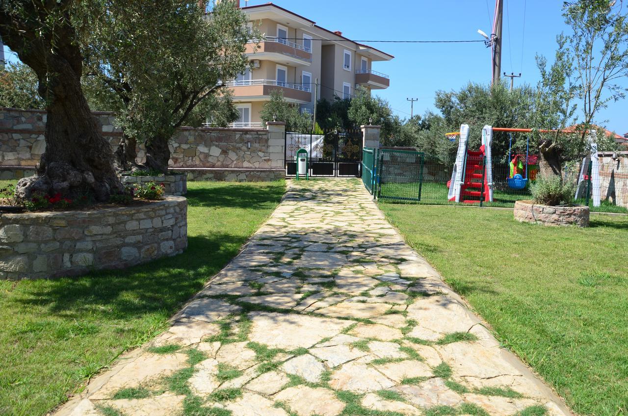 Elisa Hotel Ayvalik Exterior foto